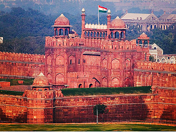 黄色软件一天三次|知名汽车品牌引领智能化风潮:全新车型搭载“神秘软件”实现精准驾驶与绿色出行-4