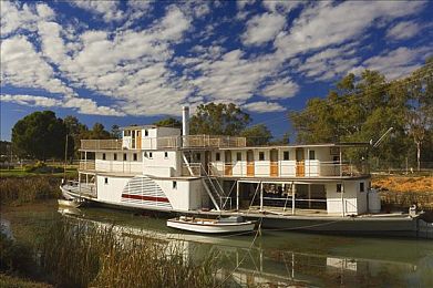 千层浪官网旧版本|科技革新,千浪新篇,官网焕新,驾驭未来-1