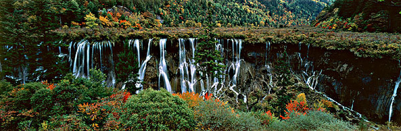 杨玉环怀春野史｜古韵新潮交融，杨玉环新车亮相，古典与现代美学碰撞引关注，科技安全全面升级，市场期待新品热销！-1