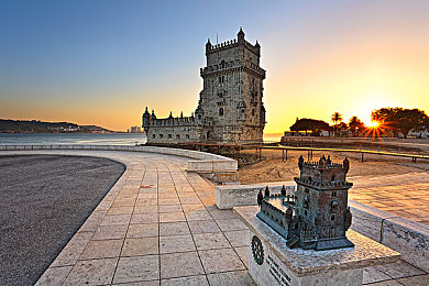 91黑｜全新运动旗舰，匠心独运“91黑”惊艳亮相，引领汽车新潮流-1