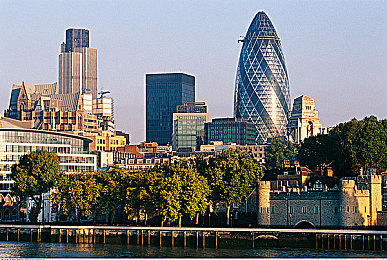 糟老头子无限破解版免费｜智能汽车安全受威胁，破解软件隐患引行业警觉-1