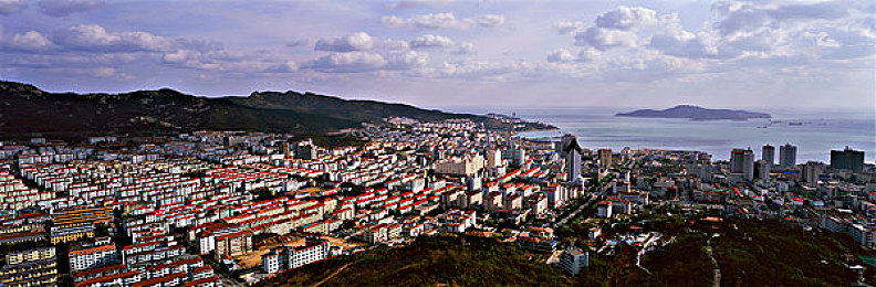 阿娇被陈冠希爽到翻白眼|阿娇陈冠希汽车发布会惊艳互动,全新SUV亮相引热议-2