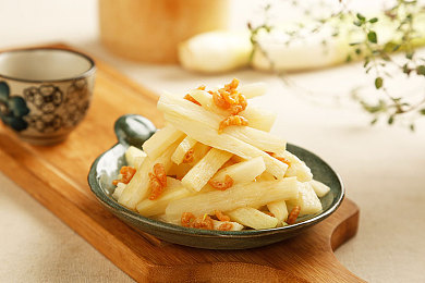 老头边吃奶边弄进去双乳｜节能新突破：工程师创新设计燃油输送，汽车行业迎来性能革命，油耗降低20%！-3