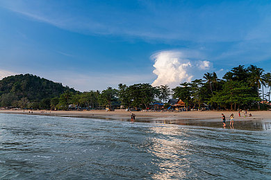 中国XXXXXL 17|巨无霸驾临,空间尊享,智能领航,中国新锐巨兽震撼登场-1