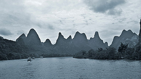 吃瓜黑料AV｜新能源汽车质量问题频出，车企转型困境与应对策略解析-2