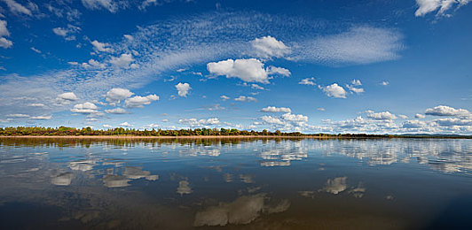 阿娇三点尽露的毛片|阿娇新车型惊艳上市:匠心独运设计,科技与时尚并重,引领汽车行业新潮流-2