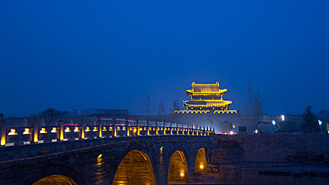 男生女生一起搓搓搓搓｜比亚迪全新SUV车型引热议：男女同乐，智能驾驶，品质服务双升级-1