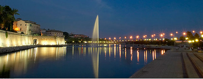 禁黄app｜智能驾驶新利器，禁黄APP助力汽车安全与社交互动-2