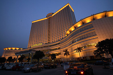 男生和女生一起拆拆很痛的|汽车拆解大赛:揭秘报废车内部奥秘,技术创新与独特设计引关注-2