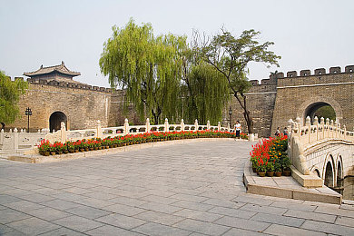 姬小满被 到爽 高潮痉挛｜全新车型惊艳亮相，试驾员姬小满感叹：操控极致，舒适度惊人，智能科技领先-2