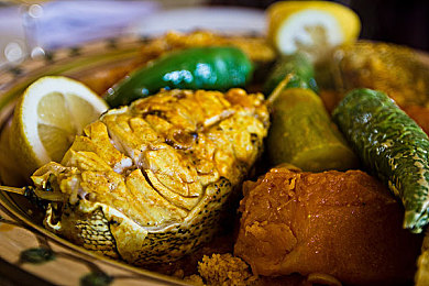 天天色天天射天天干｜新锐动力，豪华内饰，＂天天色＂车型惊艳登场，引领汽车市场新潮流-4