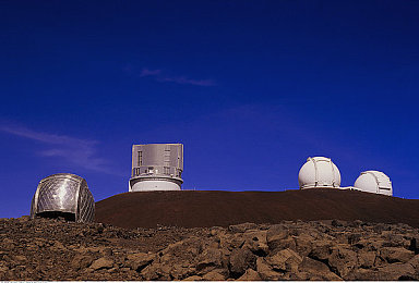 被巨大黑人整得翻白眼｜“挑战极限！豪华SUV翻白眼抗撞击，安全性能再获赞誉，市场前景看好-3