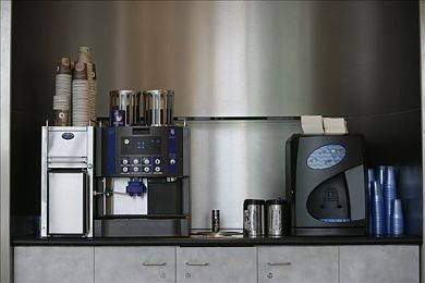 阿娇十三分钟｜速度之翼，阿娇引领未来驾驶潮流-2