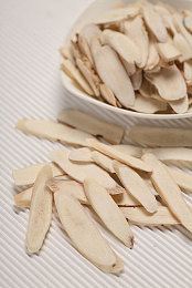 五月丁香狠狠爱|现代设计新宠,智能动力丁香汽车引领五月潮流-2