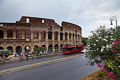 爱情岛av｜驾驭未来，爱情岛启航：家用车新宠，独特设计赢好评-4