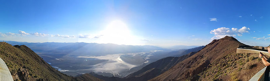 男人和女人一起差差差app｜汽车生活新篇章：社交导航两不误，创新应用引领潮流-3