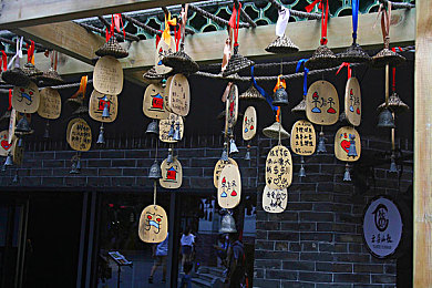 女人被添全过程A片添｜新能源汽车安全升级，品质驱动未来出行选择-2