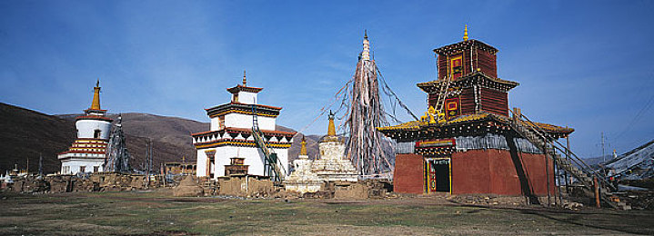 三上悠亚一区二区|设计潮流引领者,智能驾驶新体验,品质之选一触即发-3