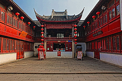 女生不穿衣服app｜智能革命下的汽车定制浪潮：揭秘个性化推荐平台引领行业新变革-2