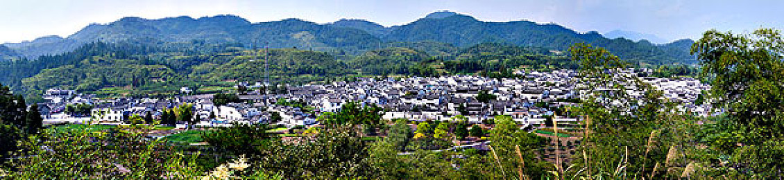 已满十八周岁从此转入｜“青春涌动，年轻消费者引领汽车行业新潮流：新能源汽车、小型SUV、运动轿车、智能网联汽车受热捧”-3