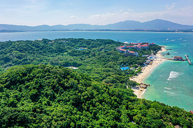 按摩师跟富婆按摩A片｜售后服务新挑战，汽车行业焕新颜，共创美好未来-1