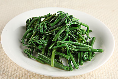 啪免费|“新宠诞生!亲民价+免费政策,这款汽车引领市场热潮”-1