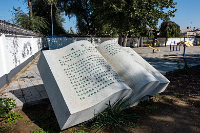 黄色app软件下载大全免费下载安装|汽车生活新体验:热门APP推荐,轻松驾驭智能出行世界-3