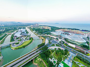 蝌蚪窝网｜“续航600公里，智能配置豪华，15万起！新能源汽车新标杆，引领潮流出行”-1