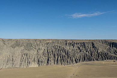 黄 色情男 男|我国新锐汽车品牌力作亮相,时尚动力智能科技,“黄色情男男”引发市场期待,售价或10万起!-5