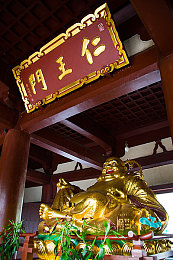 caoporm|时尚先锋,智能绿动,引领未来出行潮流-1