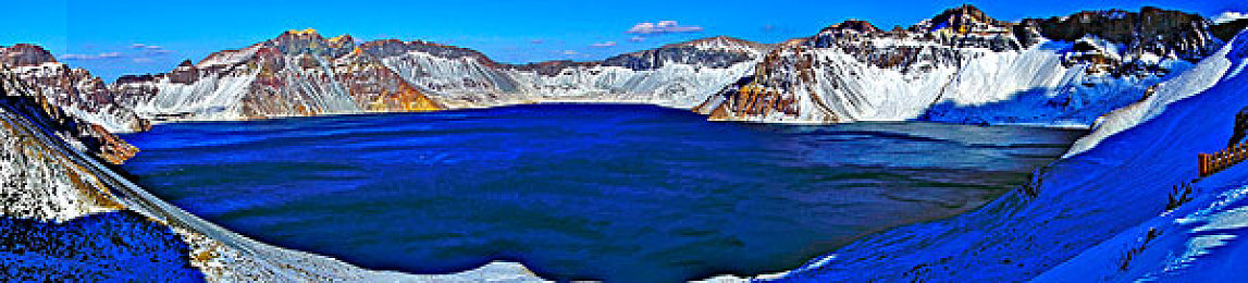 公牛配女人太残忍了的游戏特色,时尚智能新锐，公牛配女人车型引领绿色出行潮流-3