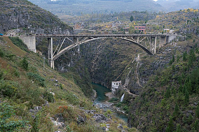 成人浏览器 网站|特斯拉Model Y领衔,比亚迪汉EV等五大新品惊艳亮相,引领汽车行业新潮流-1