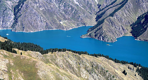 爱聊破解版|汽车社交新势力崛起,车主学习交流新平台助力驾驶技艺提升-1