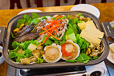 婷婷五月天丁香花|五月绽放,丁香香韵,智能领航,环保出行新风尚-1