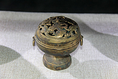 阿娇被弄到高潮时的动态图|“阿娇汽车惊艳亮相:独特设计、高科技配置,引领未来驾驶潮流”-4