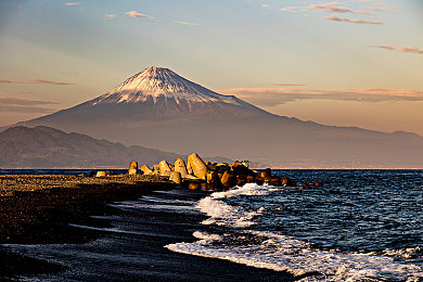 办公室桌震老板揉秘书胸|“创意命名引关注,全新设计汽车惊艳亮相,引领品质生活新潮流”-1