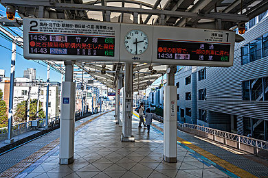 黄漫AV|流线外观,科技内饰,黄漫AV引领汽车市场新潮流,销量持续攀升-3