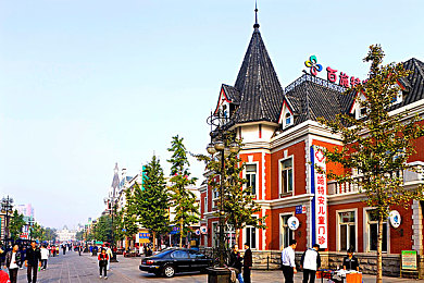 一级A片高龄老妇毛多多｜高龄老妇命名引关注，毛多多车型成老年市场新宠，实用舒适安全兼备-2