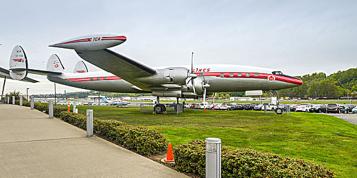 国精产品明星ai换脸免费｜AI换脸软件走红，免费体验明星脸，娱乐生活更精彩-2