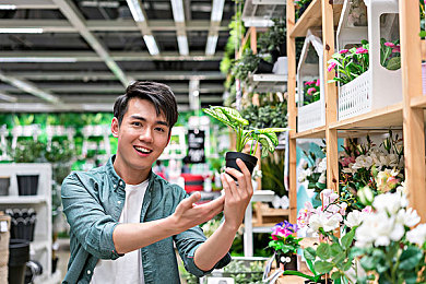 艹人软件|智驾先锋,导航未来,绿色出行,生活新境界-3