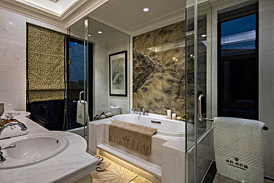 12本凸撒尿间谍女厕HD|新能源汽车环保新突破:凸撒尿技术助力车型减排30%引市场关注-3