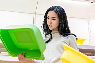 按摩师春药精油女高潮｜香薰舒压，春意盎然驾乘新体验-2