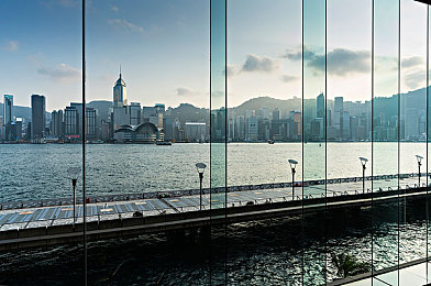 18岁以下禁用软件,智能护航，青春启程，安全先行，法规护航，驾驶新时代-1