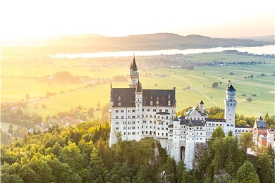 国产男男｜国产新锐，【国男一号】亮相：高性能、智能化，颠覆传统驾驶体验-3