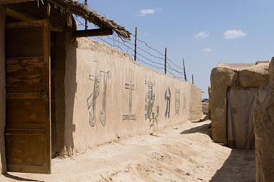 原神女角色失去尊严图片｜新能源汽车崛起，车企道德底线与市场口碑共舞-1