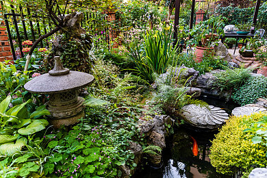 男生和女生一起差差APP｜汽车爱好者情侣新宠：“差差APP”助力甜蜜爱情之旅-2