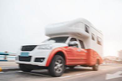 东京热成人app|自动驾驶技术革新,新能源汽车市场蓬勃发展,无线充电设备研发突破,中国汽车产业迈向智能化、绿色化未来-1