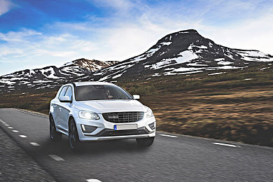 黑人 迪克 娇小 紧 实｜全新黑马惊艳登场：小巧车身大能量，高效安全黑科技SUV备受瞩目-5