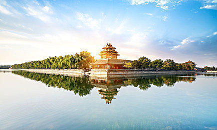 男生和女生一起差差｜女性赛车手崛起，展现性别无界限赛车魅力，共创辉煌未来-2