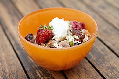 水野朝阳｜全新车型亮相：环保科技与人性化设计并重，未来汽车市场新宠儿引关注-1